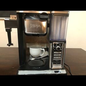 Ninja Coffee Bar/ Espresso Machine